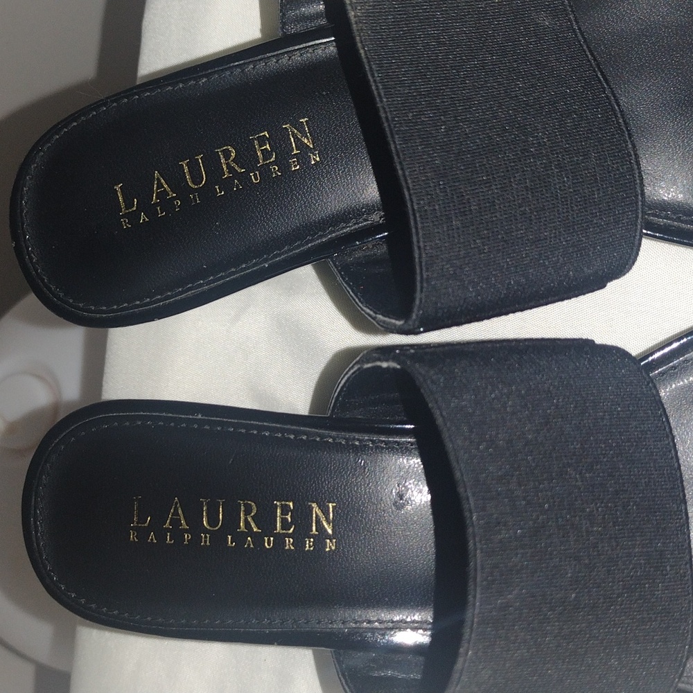 Shoes - Picture 5 of 8